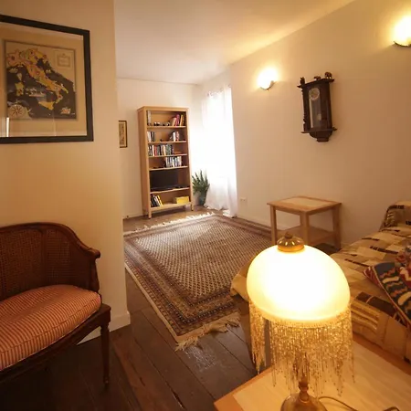Deluxe In Pays De Belves, Dordogne. Alojamento de Acomodação e Pequeno-almoço Belvès