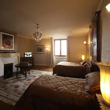 Alojamento de Acomodação e Pequeno-almoço Deluxe In Pays De Belves, Dordogne.